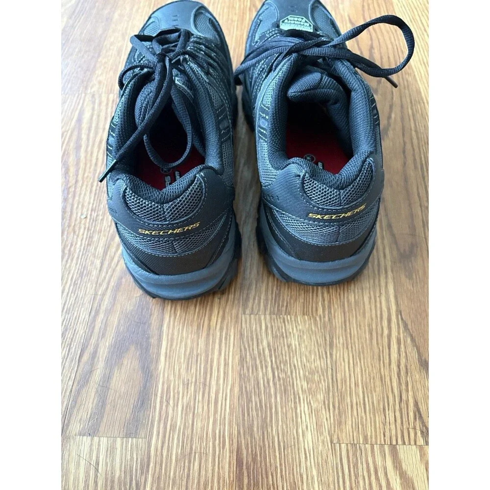 Skechers work steel